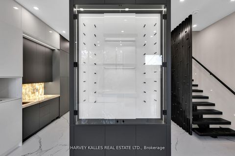 Photo 6 at 71 Ardmore Road, Forest Hill South, Toronto