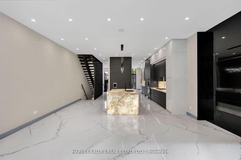 Photo 16 at 71 Ardmore Road, Forest Hill South, Toronto