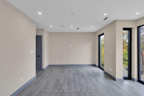 Photo 30 at 71 Ardmore Road, Forest Hill South, Toronto