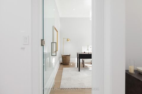 Photo 4 at 2B Fairway Road, Rosethorn, Toronto