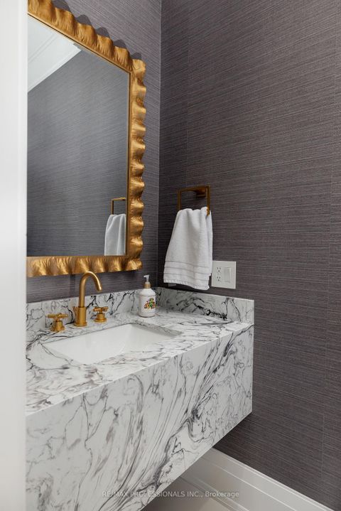 Photo 9 at 2B Fairway Road, Rosethorn, Toronto