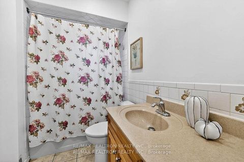 Photo 17 at 25 Merryfield Drive, Dorset Park, Toronto