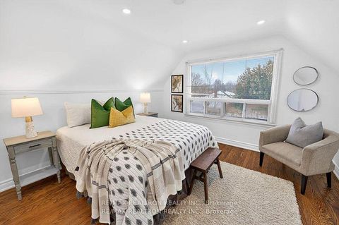 Photo 23 at 25 Merryfield Drive, Dorset Park, Toronto