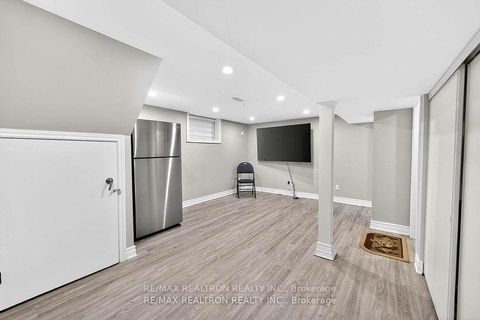 Photo 32 at 25 Merryfield Drive, Dorset Park, Toronto