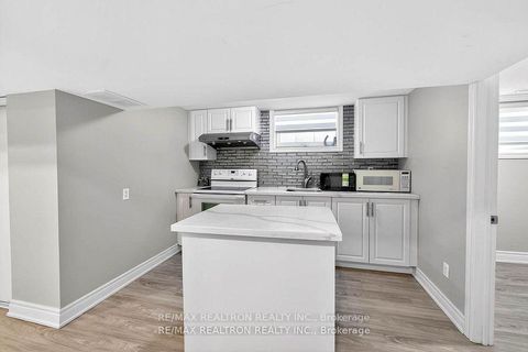 Photo 35 at 25 Merryfield Drive, Dorset Park, Toronto