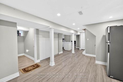 Photo 38 at 25 Merryfield Drive, Dorset Park, Toronto