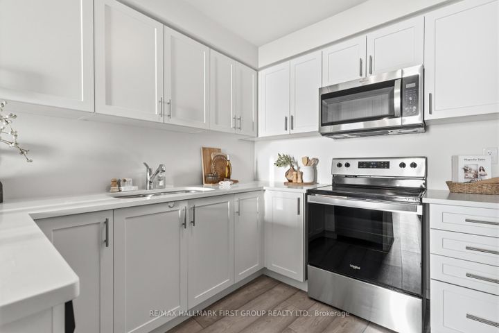 Photo 7 at 1 - 12 Humberwood Boulevard, Clairville, Toronto