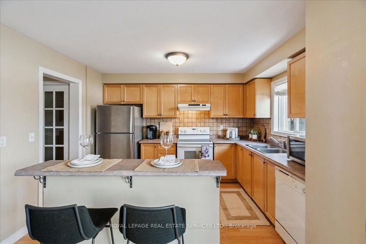 Photo 17 at 14 - 2871 DARIEN Road, Rose, Burlington