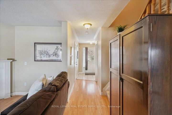 Photo 18 at 14 - 2871 DARIEN Road, Rose, Burlington