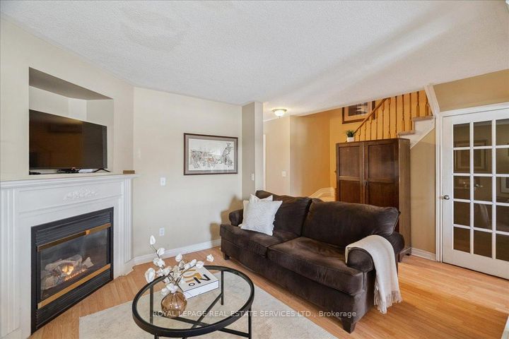 Photo 19 at 14 - 2871 DARIEN Road, Rose, Burlington