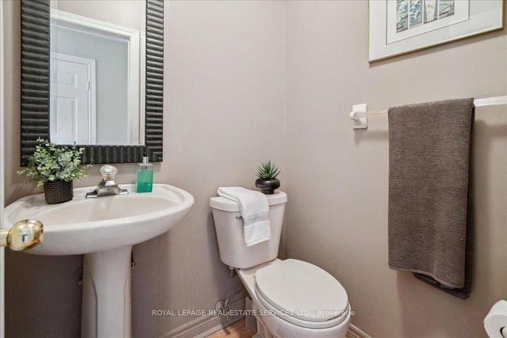 Photo 20 at 14 - 2871 DARIEN Road, Rose, Burlington
