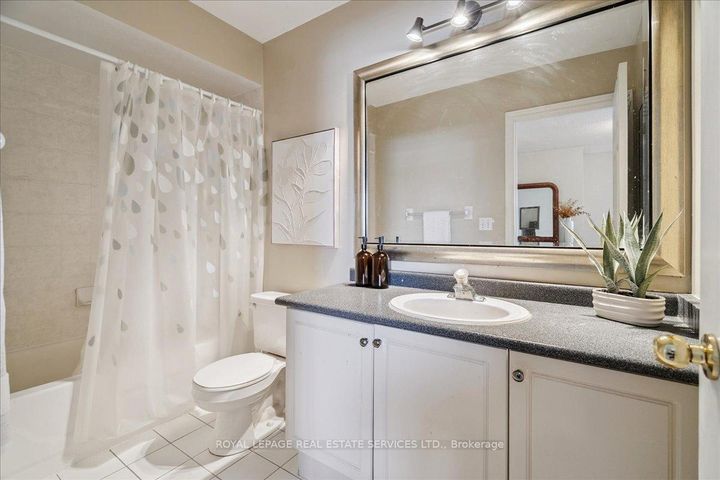 Photo 29 at 14 - 2871 DARIEN Road, Rose, Burlington