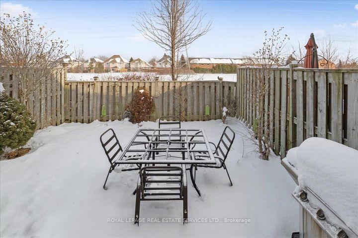 Photo 40 at 14 - 2871 DARIEN Road, Rose, Burlington