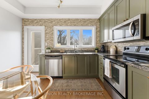 Photo 7 at 293 Kingston Road, The Beaches, Toronto