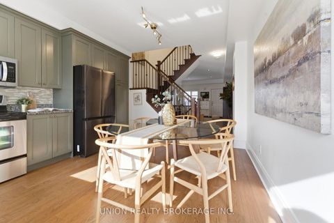 Photo 10 at 293 Kingston Road, The Beaches, Toronto