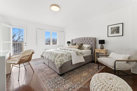 Photo 17 at 293 Kingston Road, The Beaches, Toronto