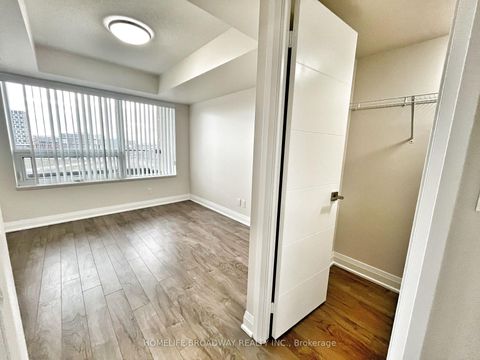 Photo 7 at 1707 - 18 Uptown Drive, Unionville, Markham