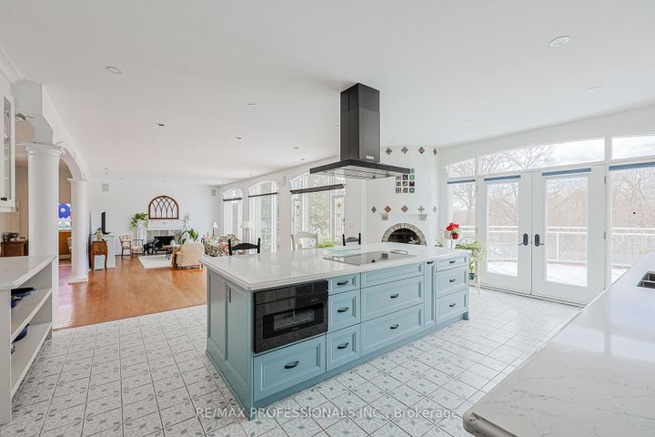 Photo 12 at 84 Neilson Drive, Markland Wood, Toronto