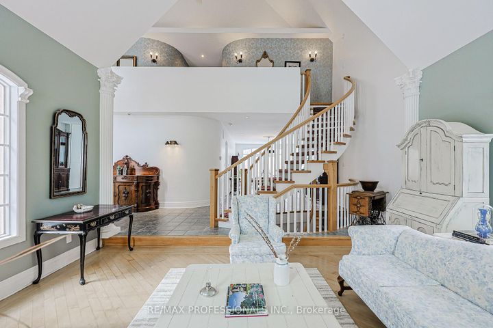 Photo 19 at 84 Neilson Drive, Markland Wood, Toronto