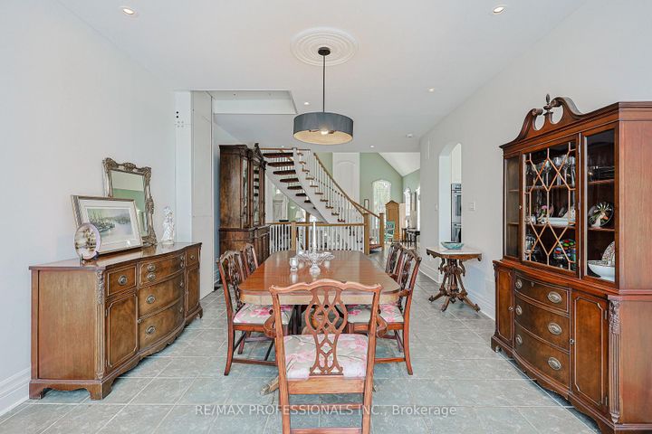 Photo 22 at 84 Neilson Drive, Markland Wood, Toronto