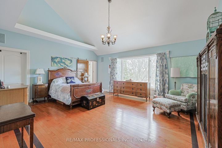 Photo 25 at 84 Neilson Drive, Markland Wood, Toronto