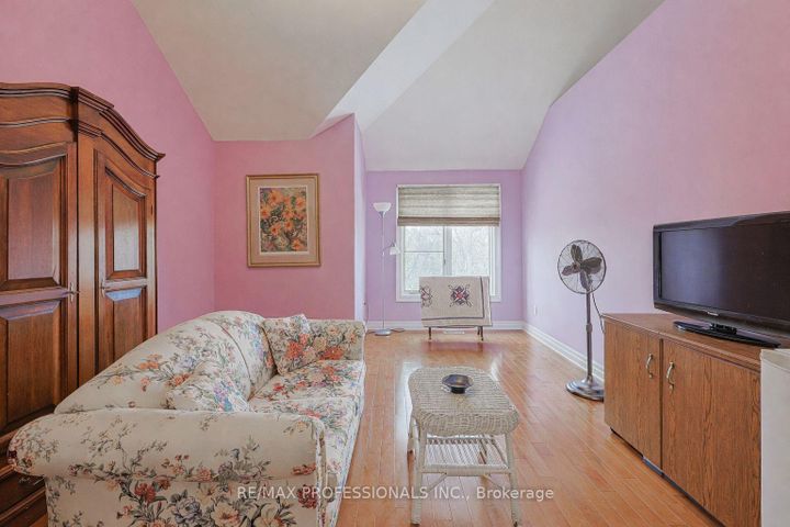 Photo 33 at 84 Neilson Drive, Markland Wood, Toronto