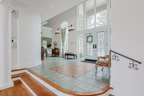 Photo 14 at 84 Neilson Drive, Markland Wood, Toronto