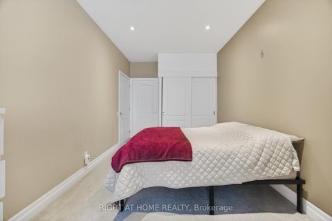 Photo 20 at 518 - 44 Bond Street W, O'Neill, Oshawa