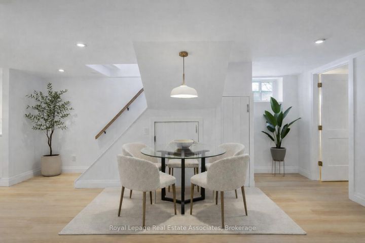 Photo 41 at 1898 Barsuda Drive, Clarkson, Mississauga