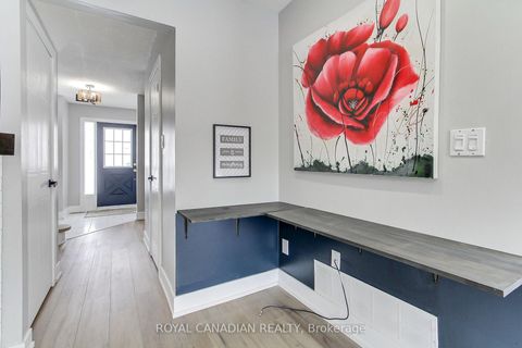 Photo 23 at 50 - 165 KOZLOV Street, West Bayfield, Barrie