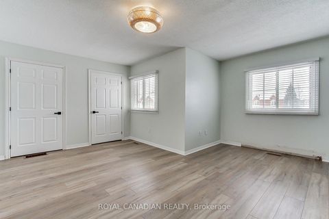 Photo 30 at 50 - 165 KOZLOV Street, West Bayfield, Barrie