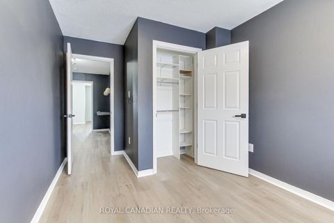 Photo 37 at 50 - 165 KOZLOV Street, West Bayfield, Barrie