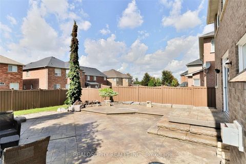 Photo 32 at 284 Bilbrough Street, Bayview Northeast, Aurora