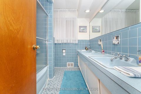 Photo 16 at 47 Wenderly Drive, Glen Park, Toronto