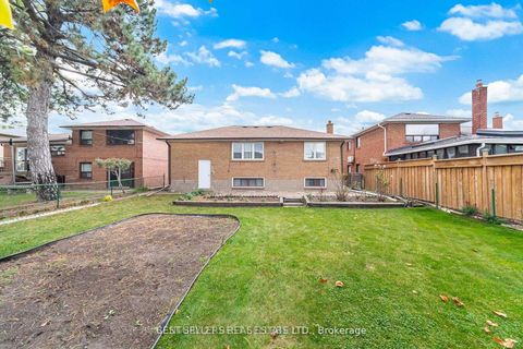 Photo 35 at 47 Wenderly Drive, Glen Park, Toronto