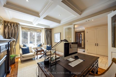 Photo 3 at 34 Hillside Drive, Broadview North, Toronto