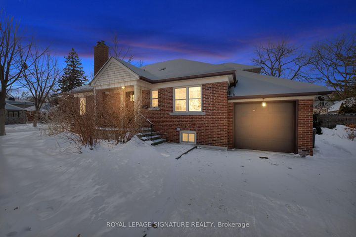 Photo 1 at 28 Eagle Road, Queensway, Toronto