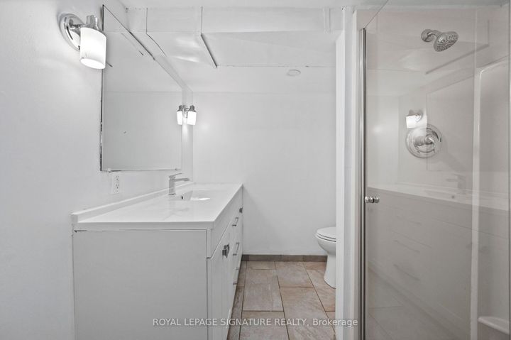 Photo 36 at 28 Eagle Road, Queensway, Toronto