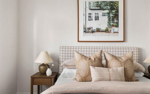 Photo 15 at 28 Eagle Road, Queensway, Toronto