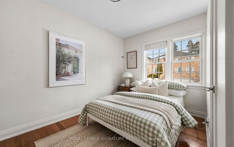 Photo 16 at 28 Eagle Road, Queensway, Toronto