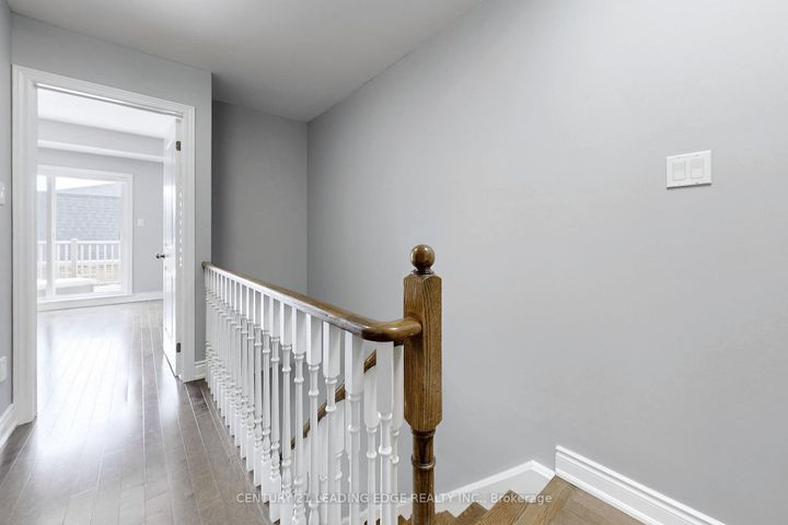 Photo 17 at 134 - 1331 Major Mackenzie Drive W, Patterson, Vaughan