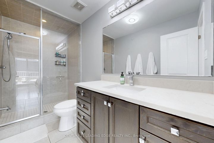 Photo 22 at 134 - 1331 Major Mackenzie Drive W, Patterson, Vaughan