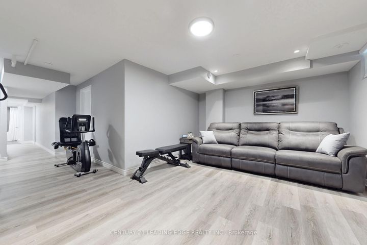 Photo 27 at 134 - 1331 Major Mackenzie Drive W, Patterson, Vaughan