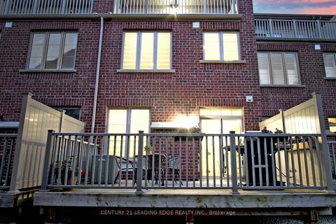 Photo 30 at 134 - 1331 Major Mackenzie Drive W, Patterson, Vaughan