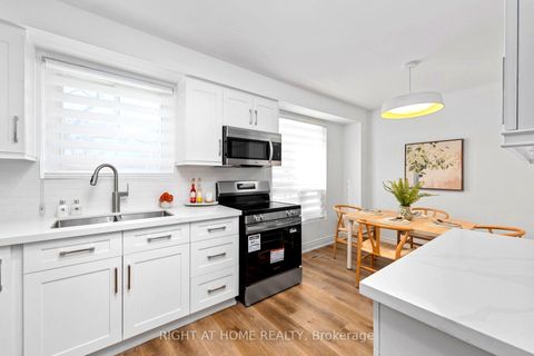 Photo 8 at 3 - 1400 Mary Street N, Samac, Oshawa