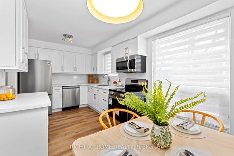 Photo 11 at 3 - 1400 Mary Street N, Samac, Oshawa