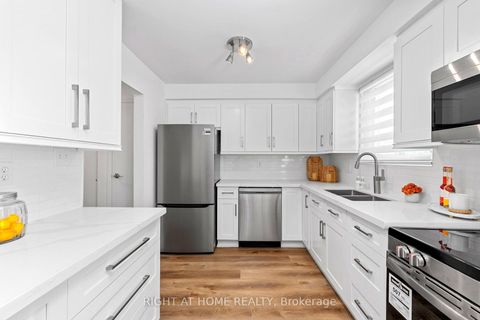 Photo 12 at 3 - 1400 Mary Street N, Samac, Oshawa