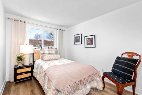 Photo 16 at 3 - 1400 Mary Street N, Samac, Oshawa