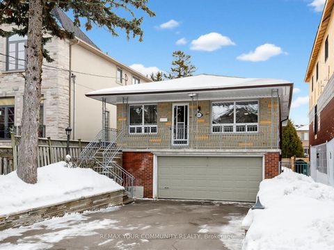 Photo 2 at 401 Melrose Avenue, Nortown, Toronto