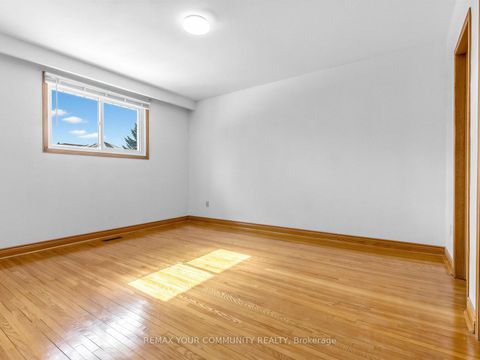 Photo 17 at 401 Melrose Avenue, Nortown, Toronto